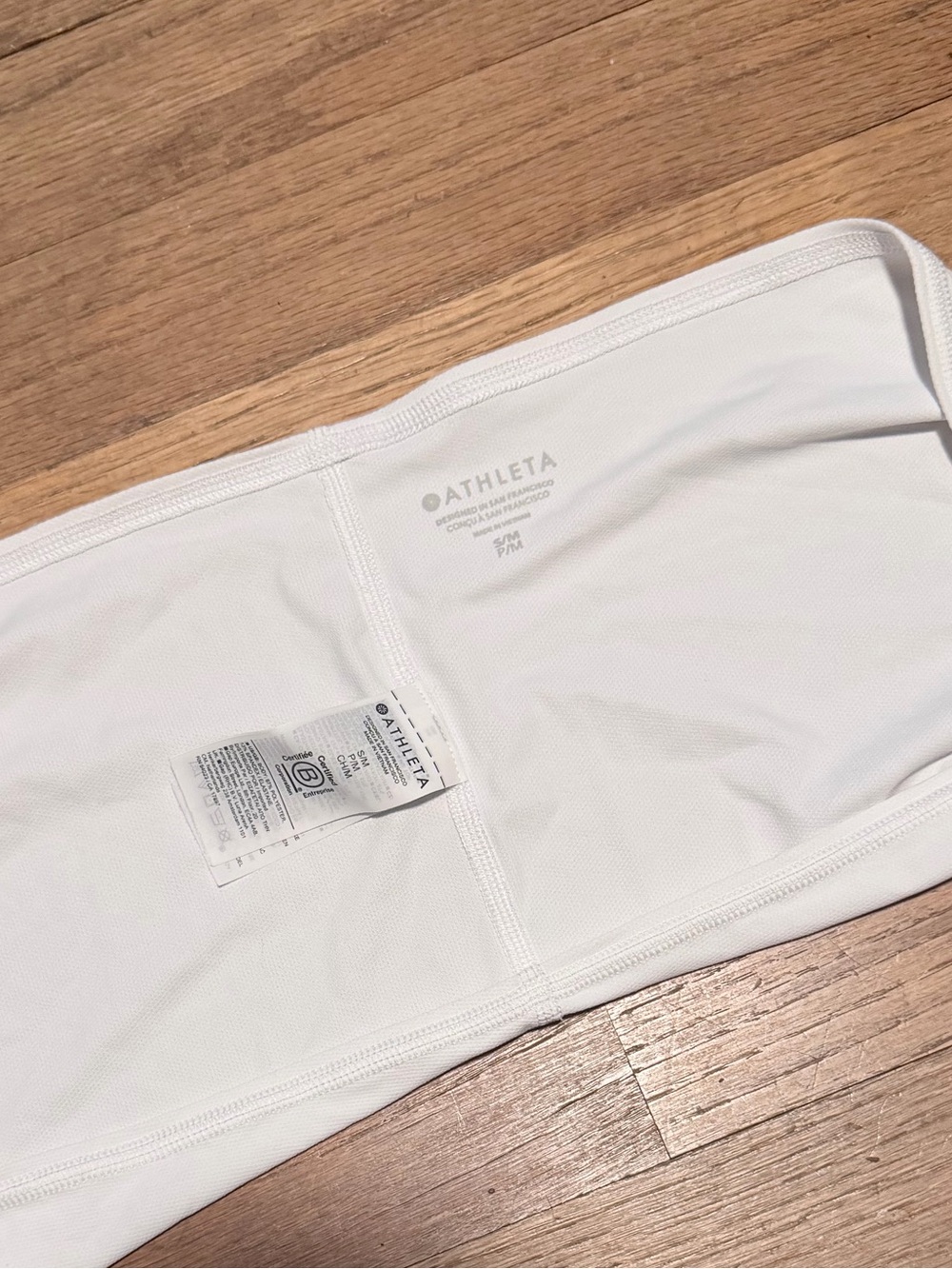 Athleta White Long Sleeve Cropped Athletic Top
